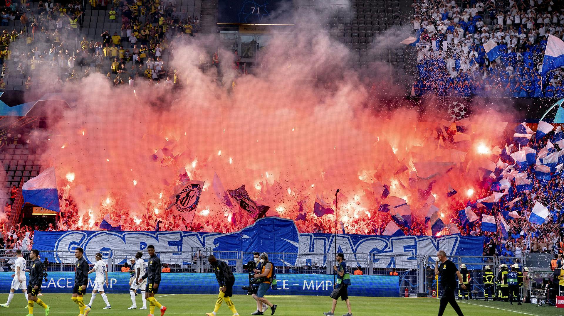 Der var store optøjer inden kampen mellem FCK og Borussia Dortmund.
