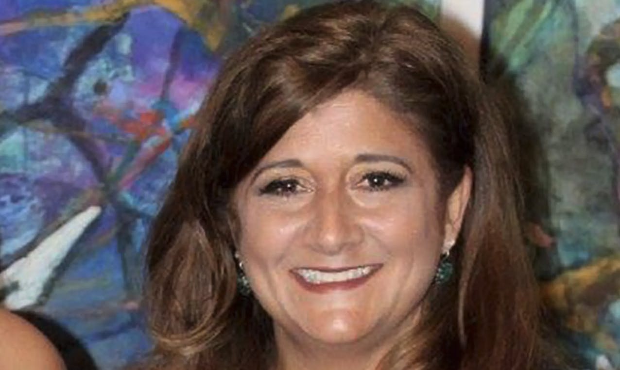 58-årige Caroline DiPlacido blev dødeligt såret af hajen.