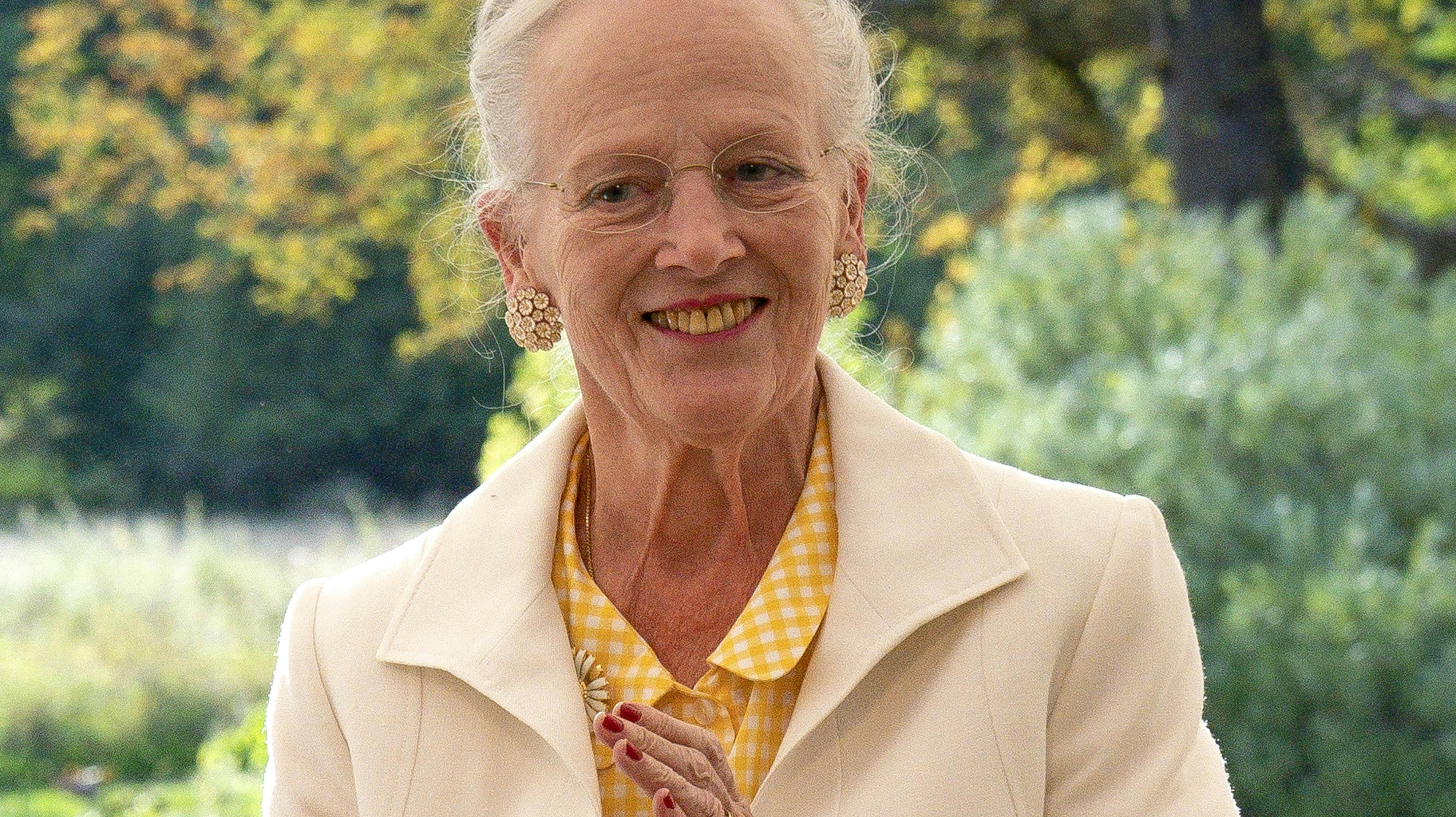 Dronning Margrethe kan se frem til fest og flødeboller i Det Kongelige Teater lørdag aften.