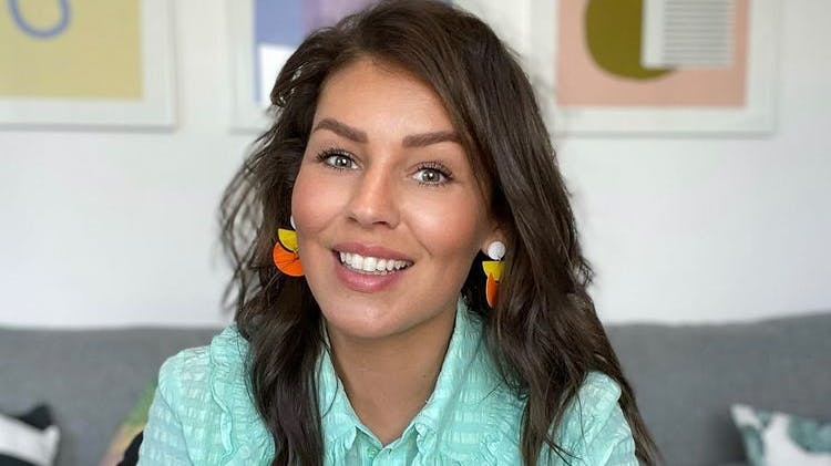 Til daglig deler Alexandra Staffensen meget på sin Instagram, men at hun var blevet gift med sit livs kærlighed, holdt hun for sig selv i et stykke tid. nbsp;