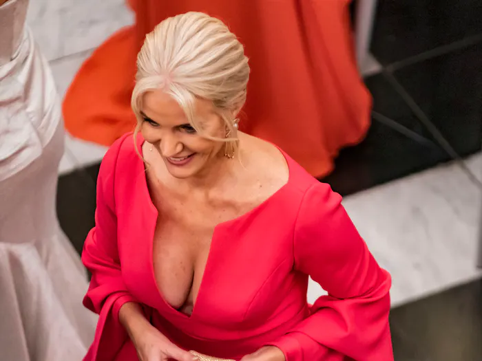 Helle Thorning-Schmidt bryster
