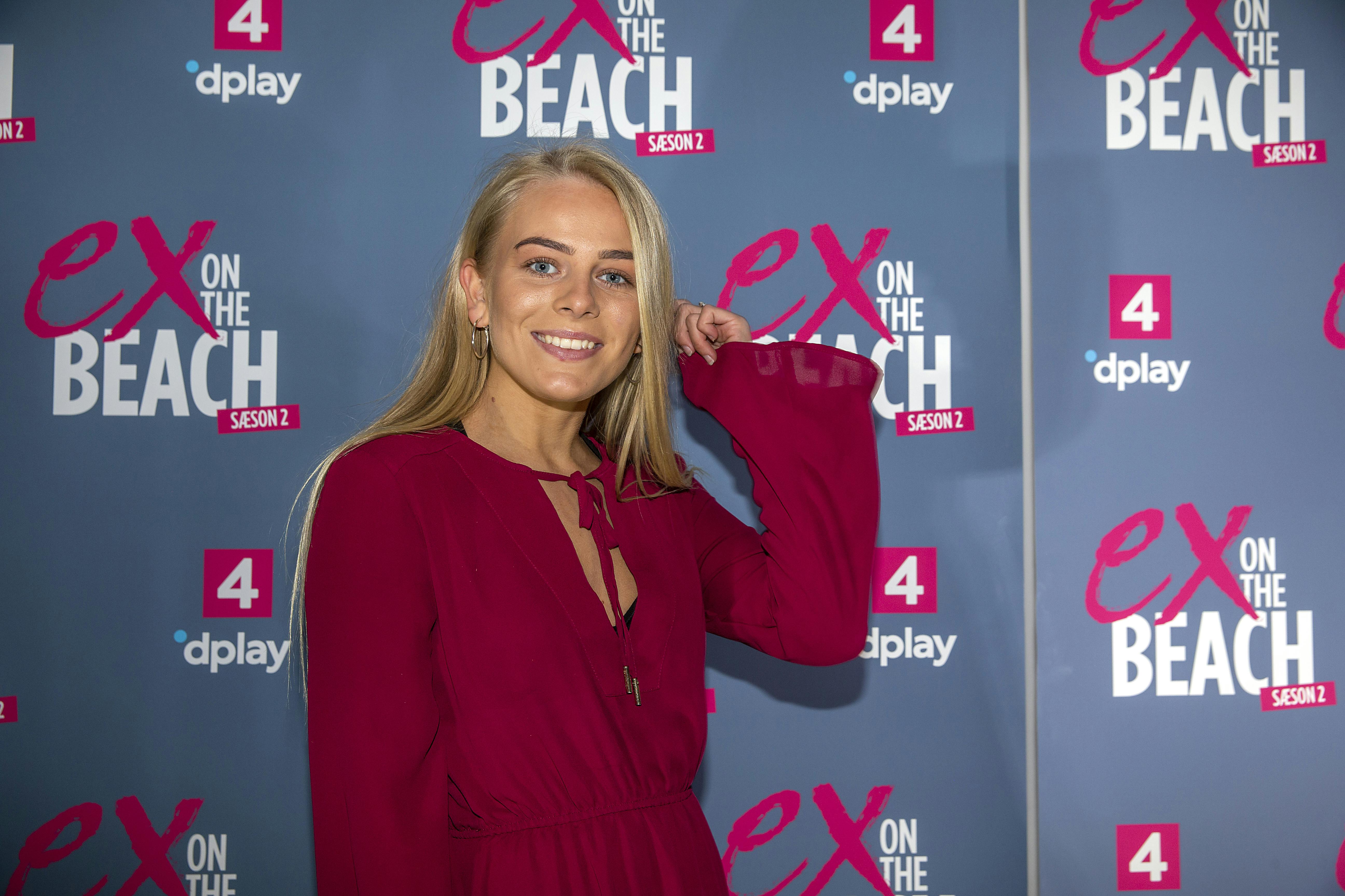 Sara Run Isafold er kendt fra "Ex on the beach", hvor hun blev kærester med Jeppe Bøg Risager.