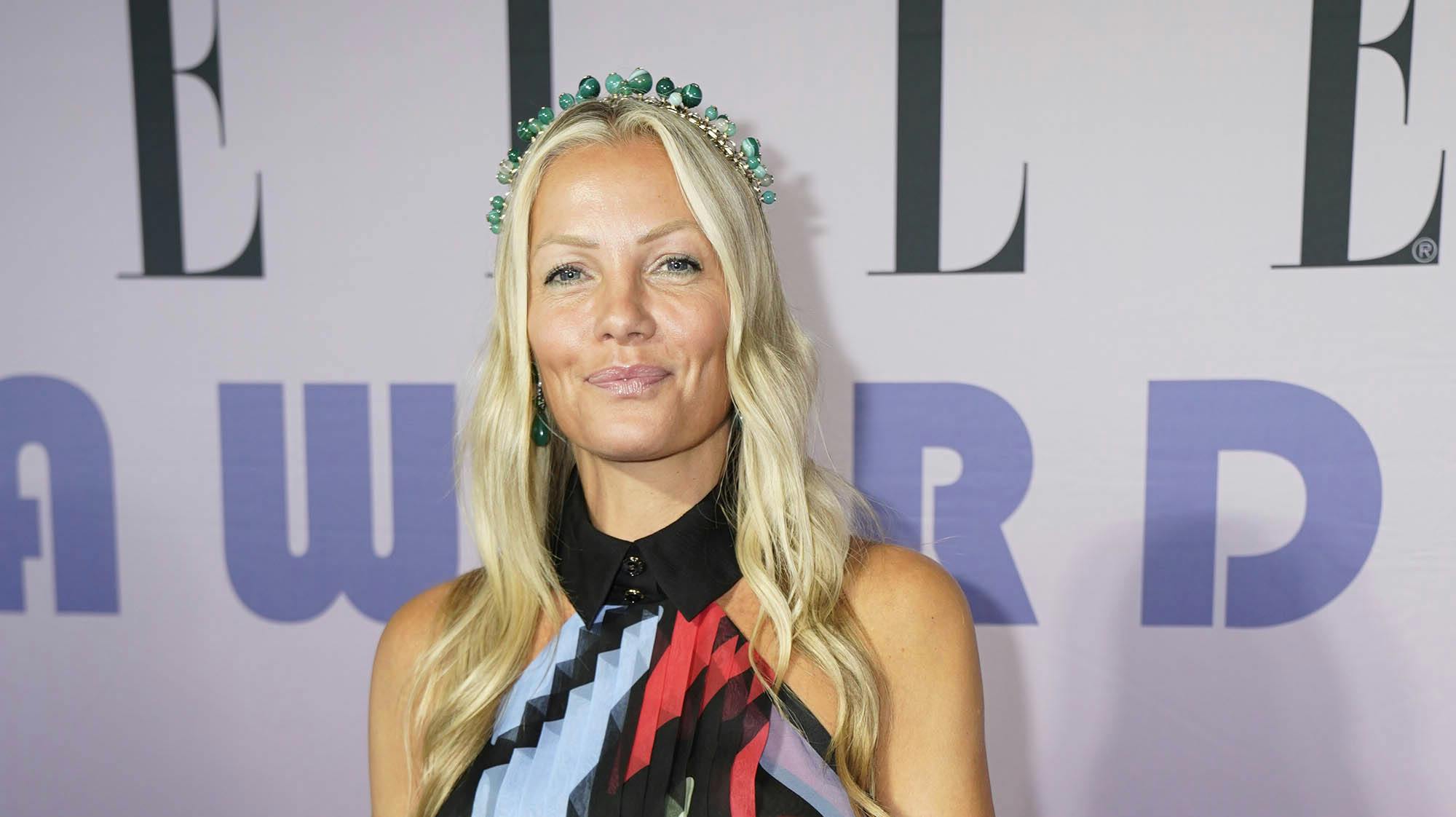 Caroline Fleming, 47, gjorde en sjælden optræden på den røde løber til ELLE Awards fredag aften. 