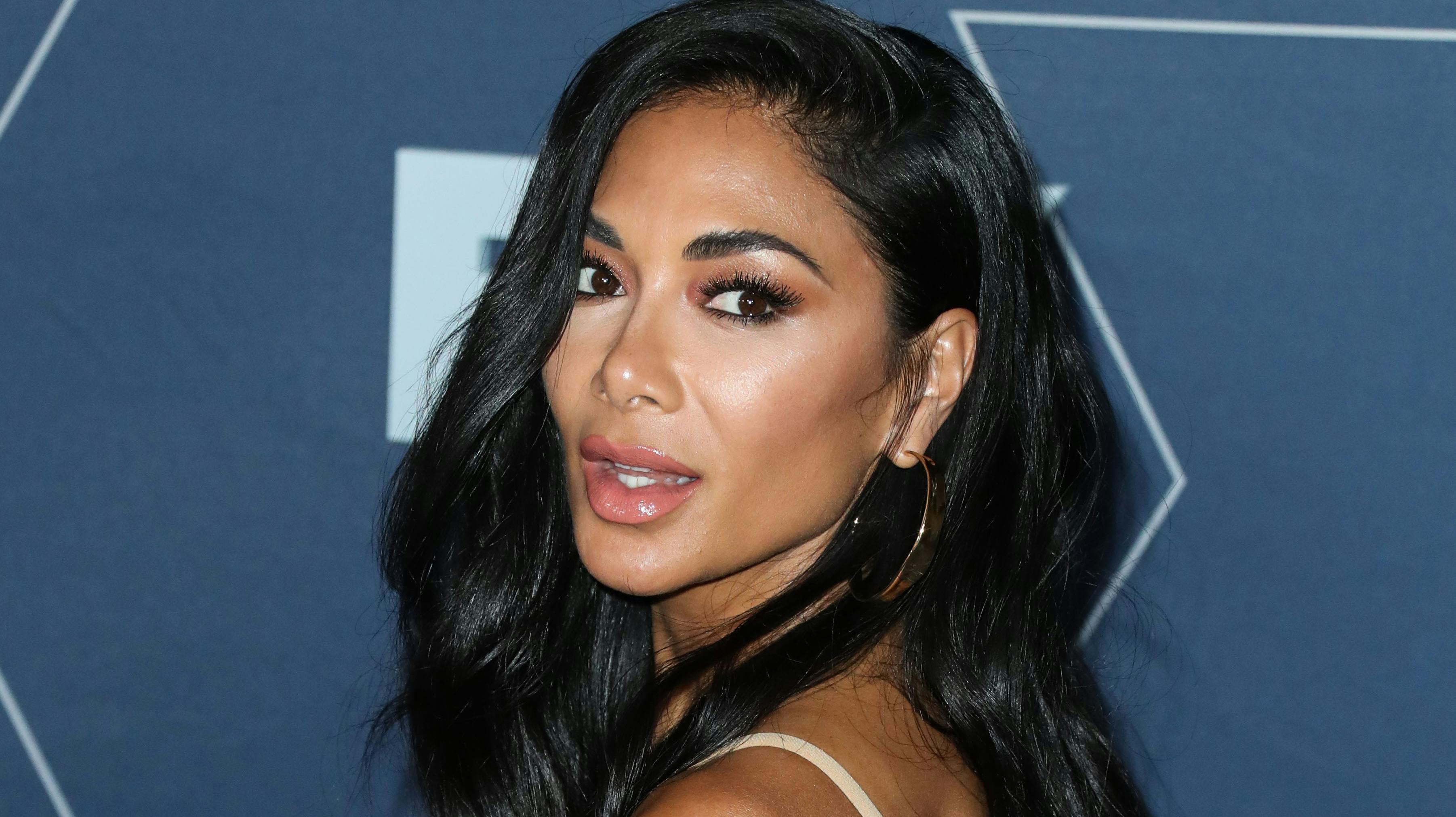 Nicole Scherzinger overlader intet til fantasien i ny billedserie. 