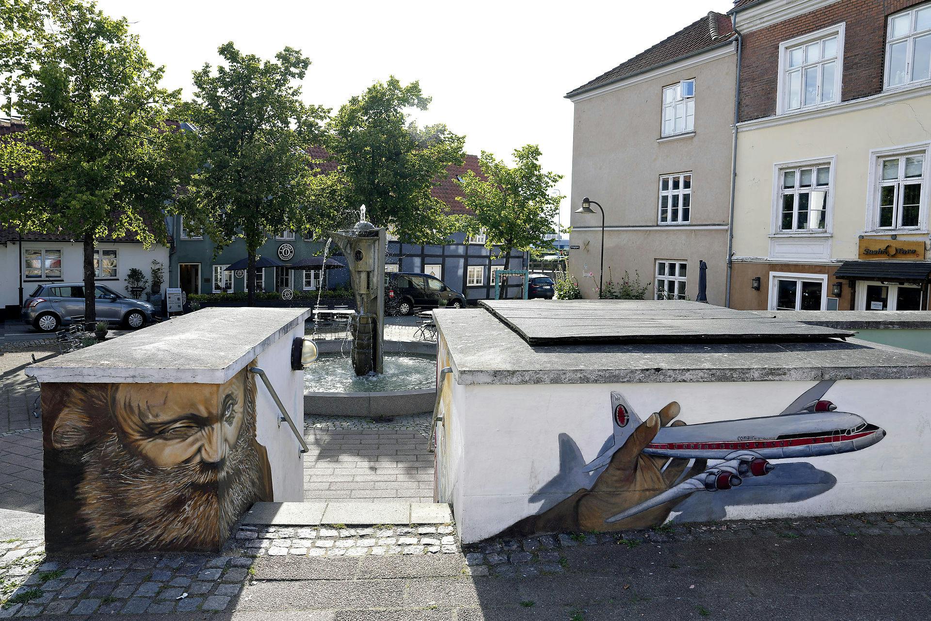 På mandag skal det besluttes, om Simon Spies Plads i Helsingør skal skifte navn.