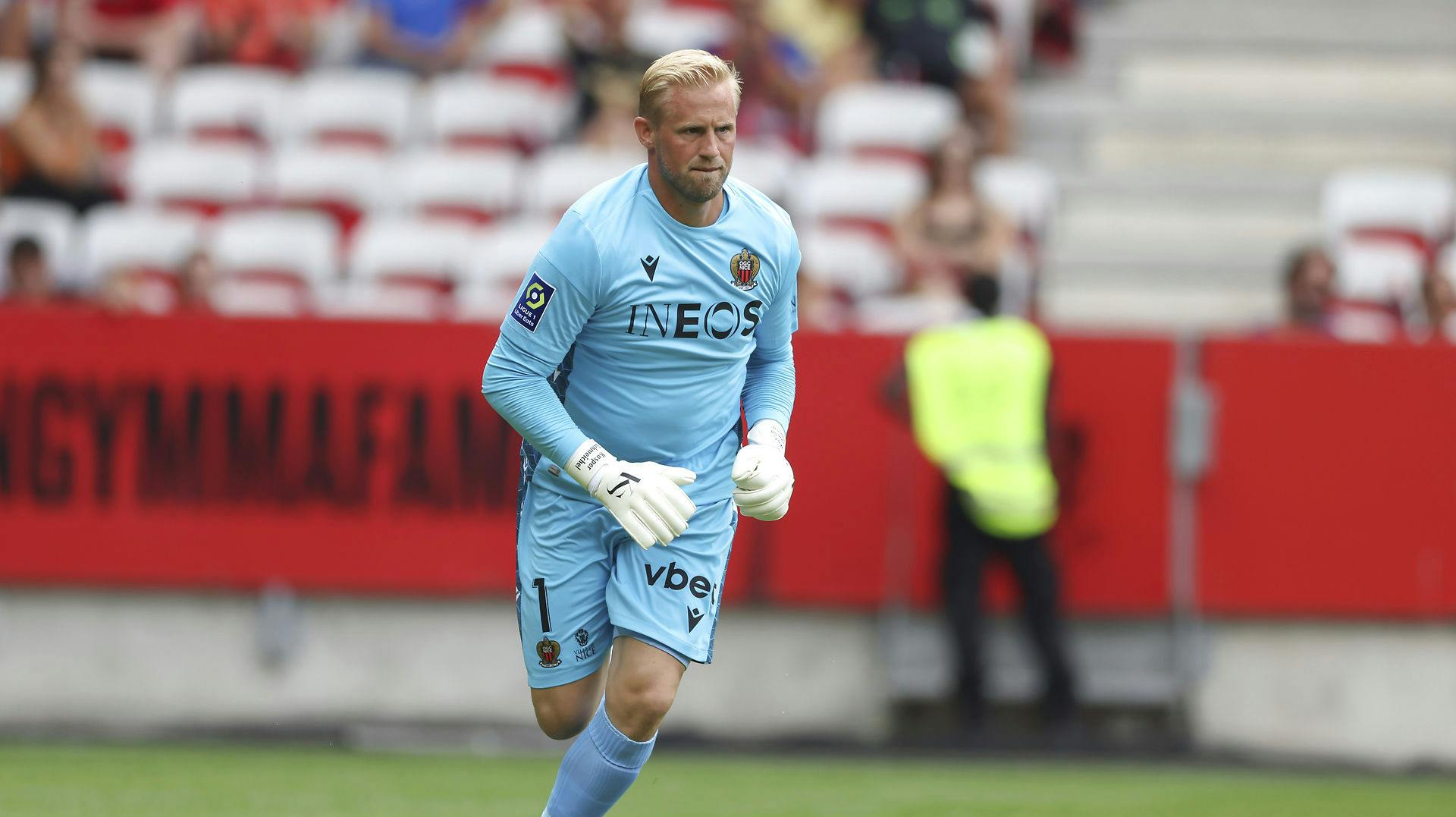 Kasper Schmeichel nye klub, OGC Nice, var angiveligt ikke helt tilfredse med målmandens fysiske tilstand, da han mødte op i klubben efter sommerferien. nbsp;
