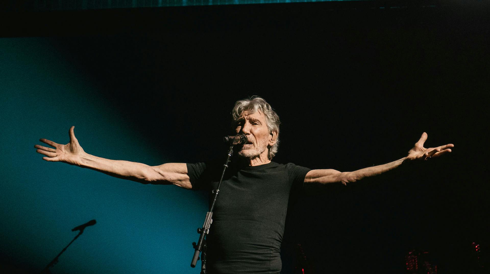 Den tidligere Pink Floyd-musiker Roger Waters gæster næste år Danmark to gange. 