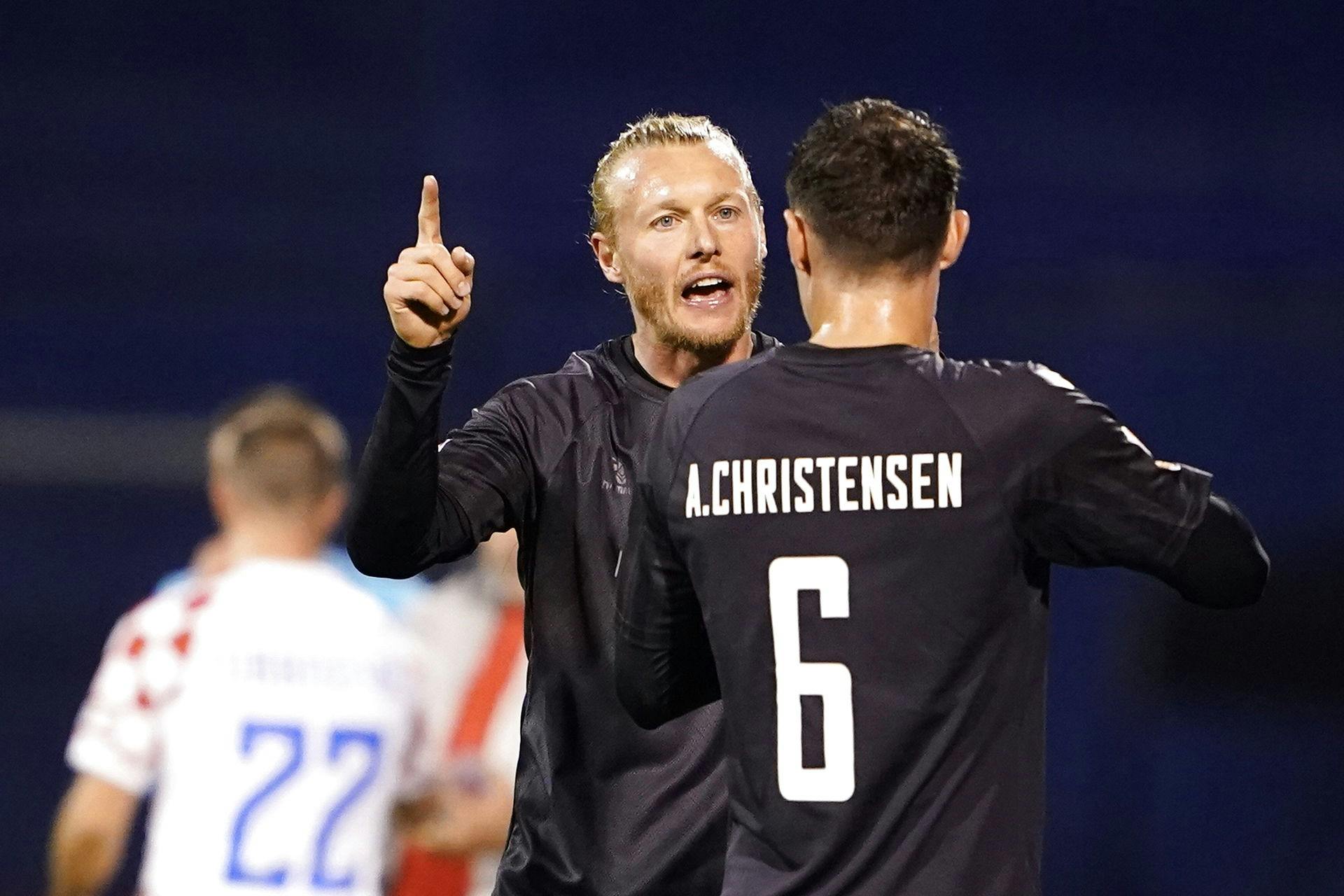 Simon Kjær var for første gang i tilbage på landsholdet efter at have været ude med en skade i over ti måneder.