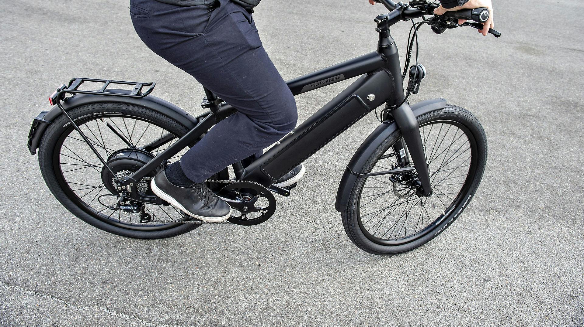Løse hjulbolte er desværre en tendens som cykelsmeden i Esbjerg lige nu oplever. Boltene har næppe løsnet sig af sig selv, da det kræver værktøj. nbsp;