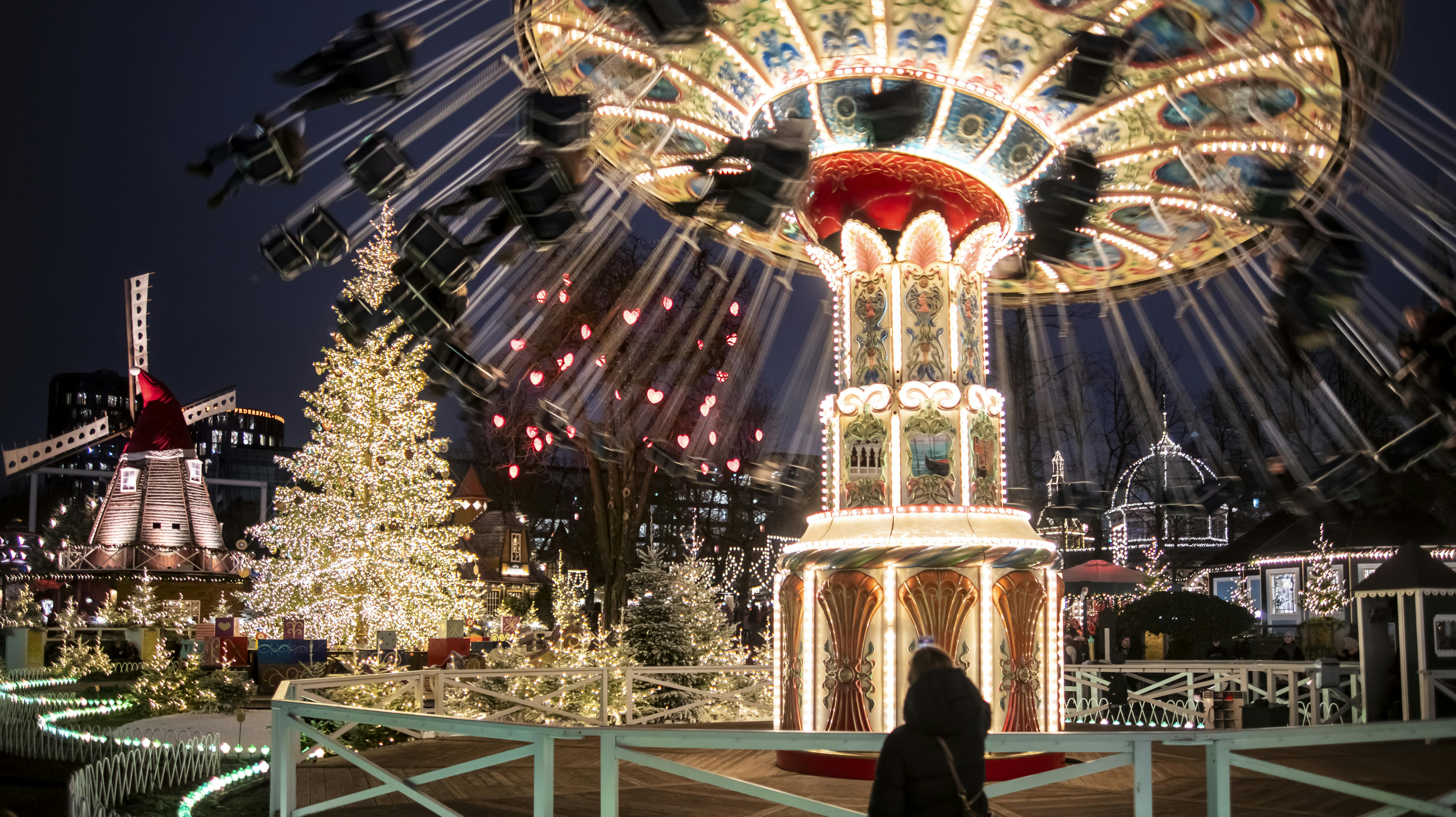 Julelys i Tivoli