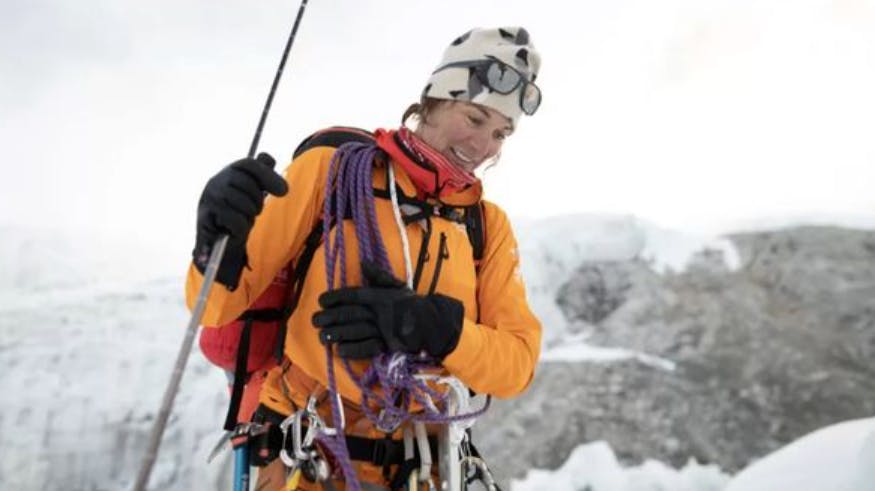 Liget af Hilaree Nelson er for kort tid siden blevet fundet i en 600 meter dyb sprække i isen, hvor hun var faldet ned.