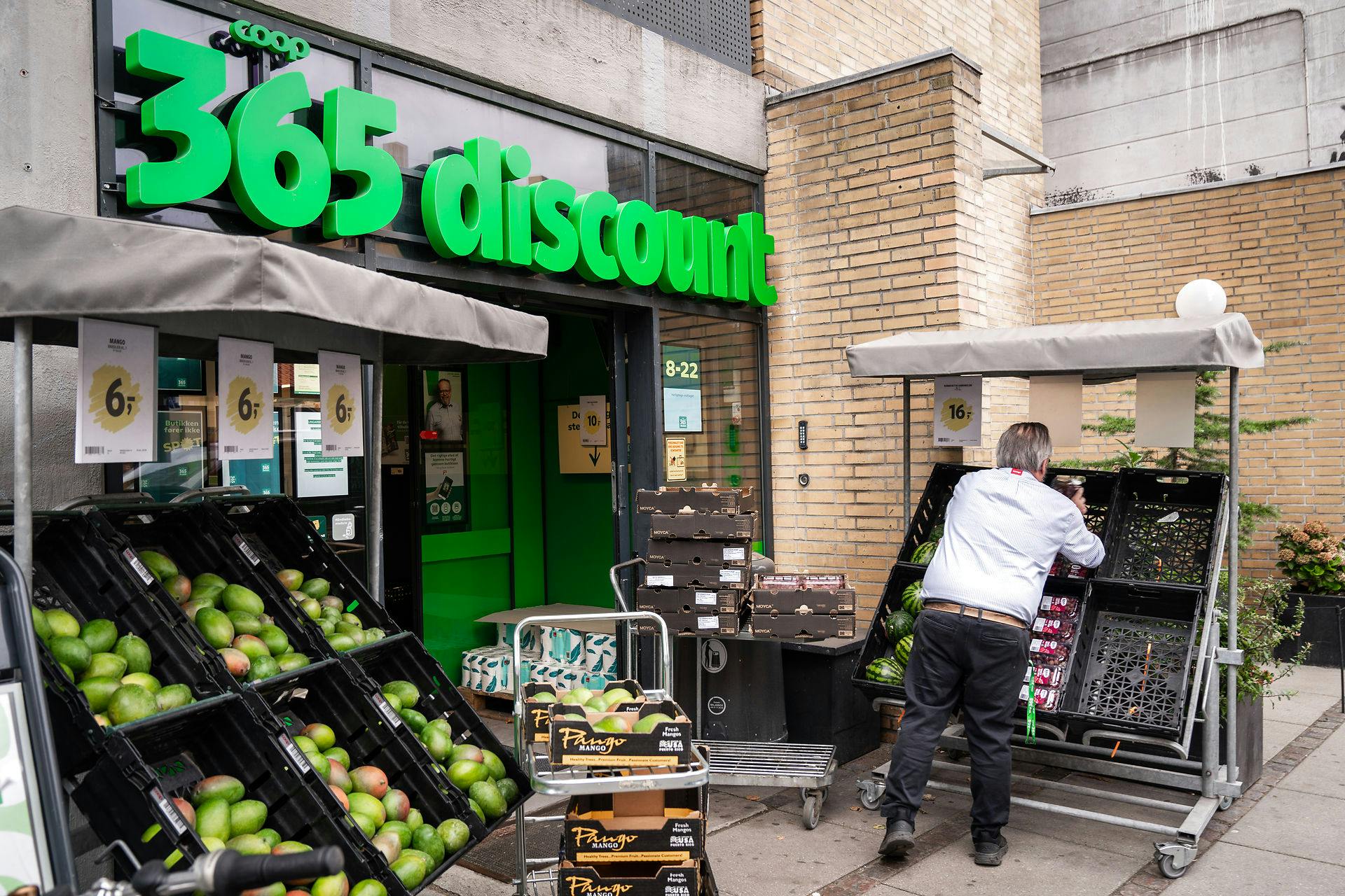 Selv discount kan være for dyrt, hvis man er ledig, og elregningen er eksploderet.