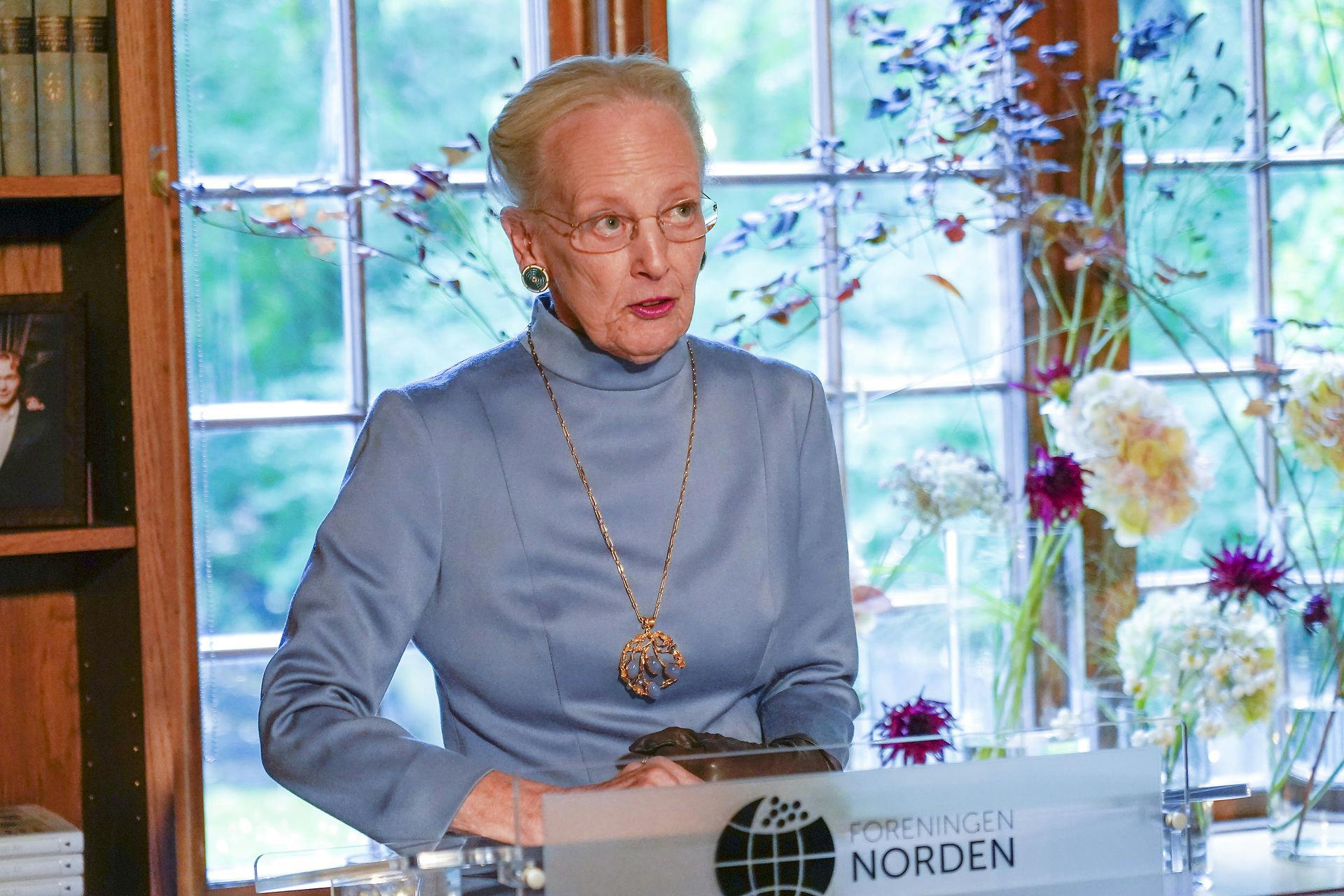 Dronning Margrethe er ikke i kridthuset hos prins Joachims familie.