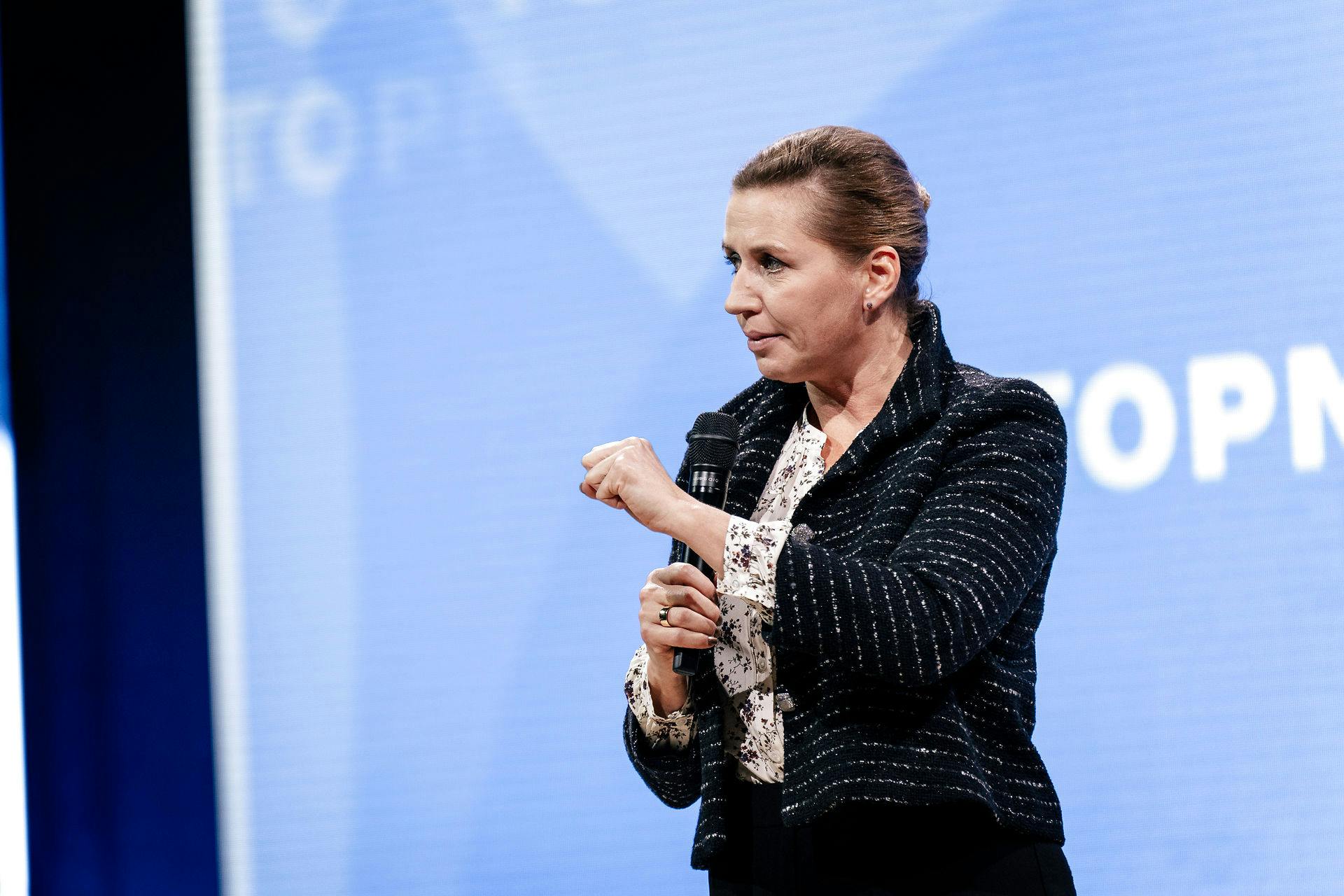 Der skal ansættes endnu flere i den offentlige sektor, mener Mette Frederiksen (S).