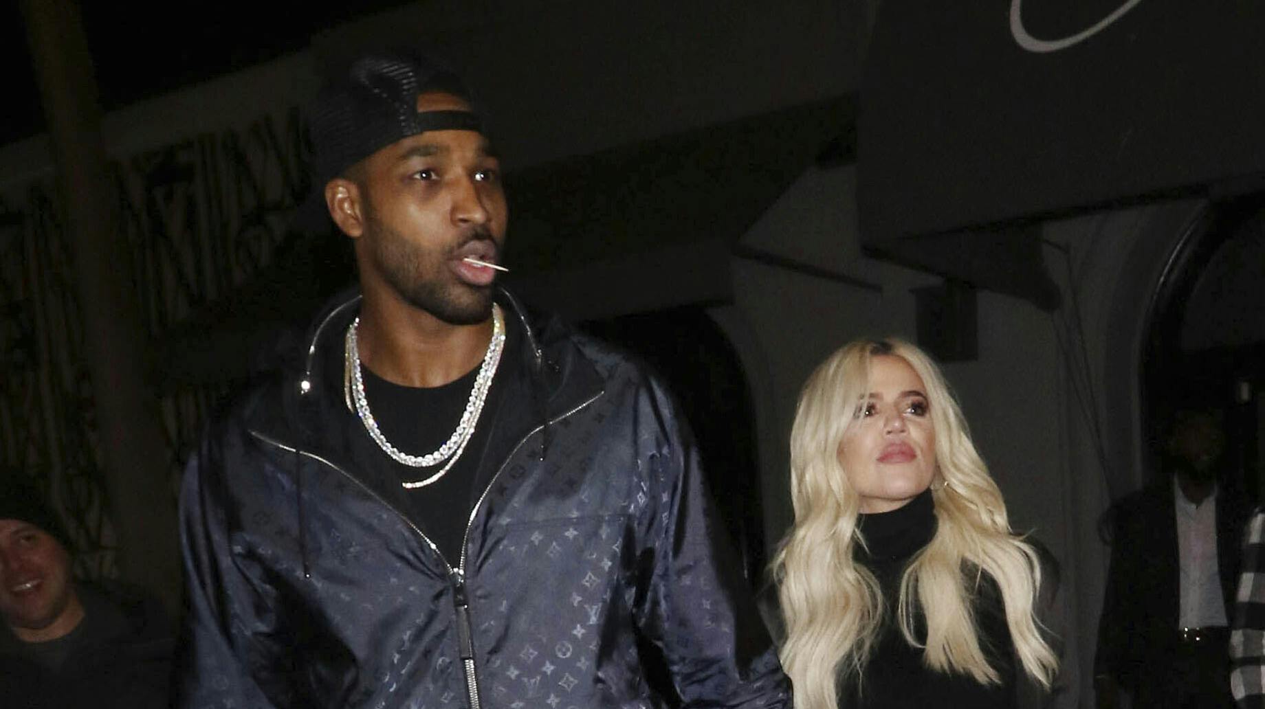 På trods af utroskab skal Khloe Kardashian have endnu et barn med Tristan Thompson. Denne gang via en rugemor.