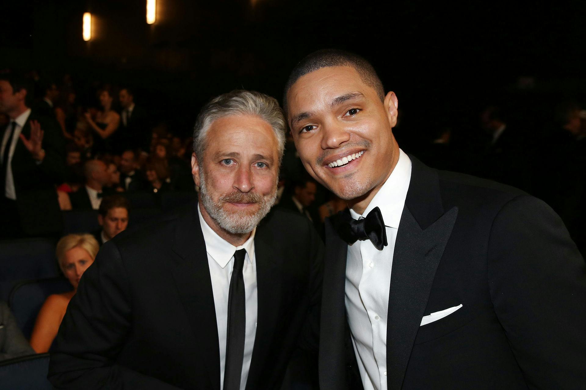 Trevor Noah overtog talkshowet efter ikonet Jon Stewart. Og Trevor fik aldrig den samme succes, som Jon lykkedes at få.