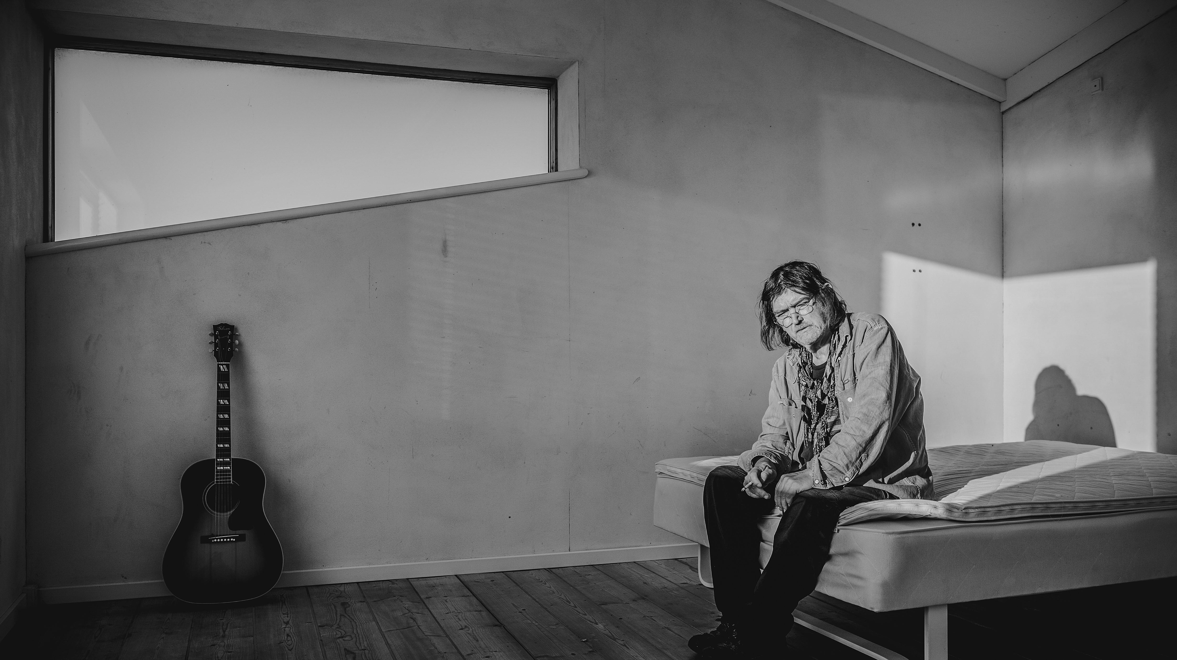 Musikeren Johnny Madsen kan kigge længe efter en tur på scenen. nbsp;