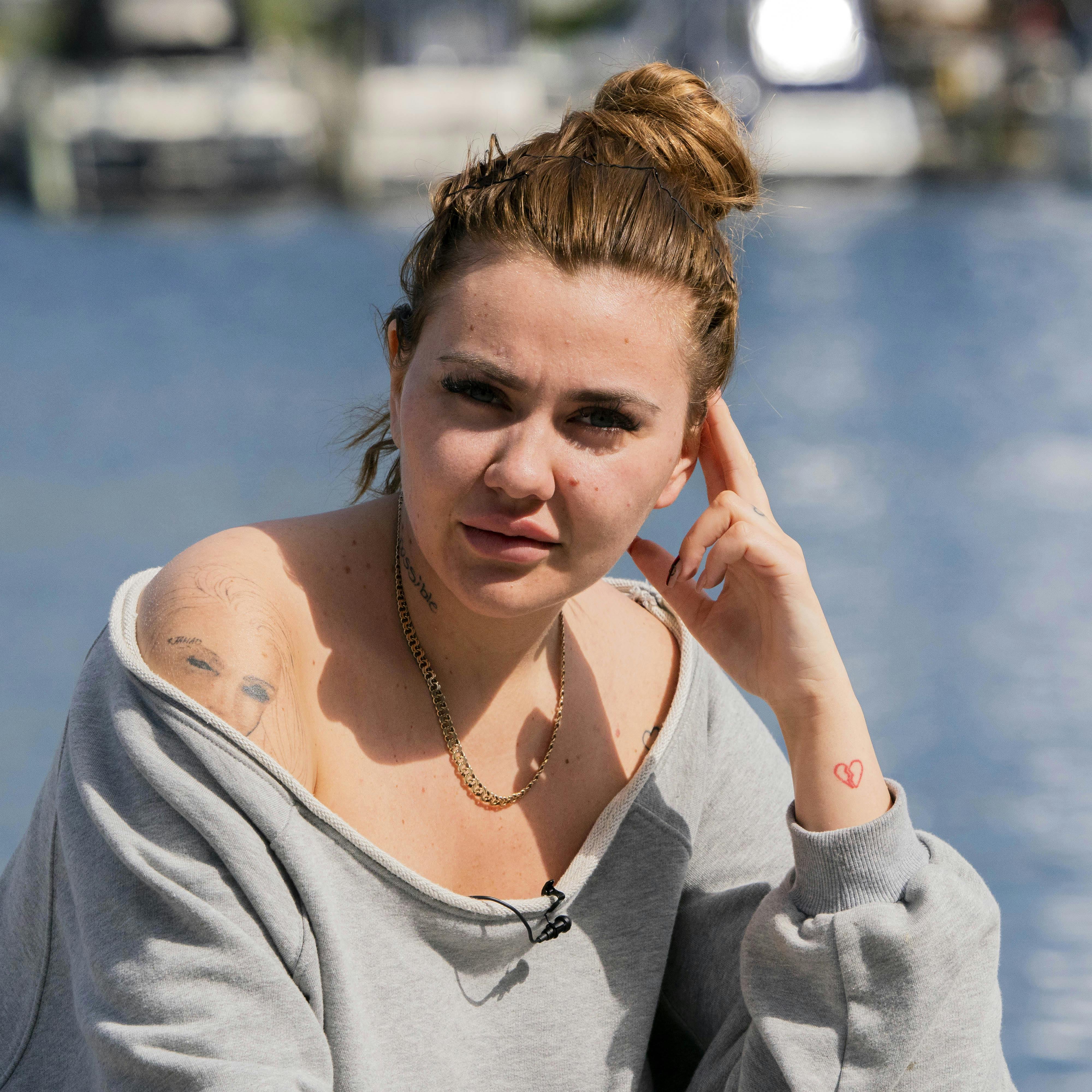 Over for SE og HØR understreger Fie, at det ikke bare var "en eller anden troll", der stod bag den ubehagelige besked.