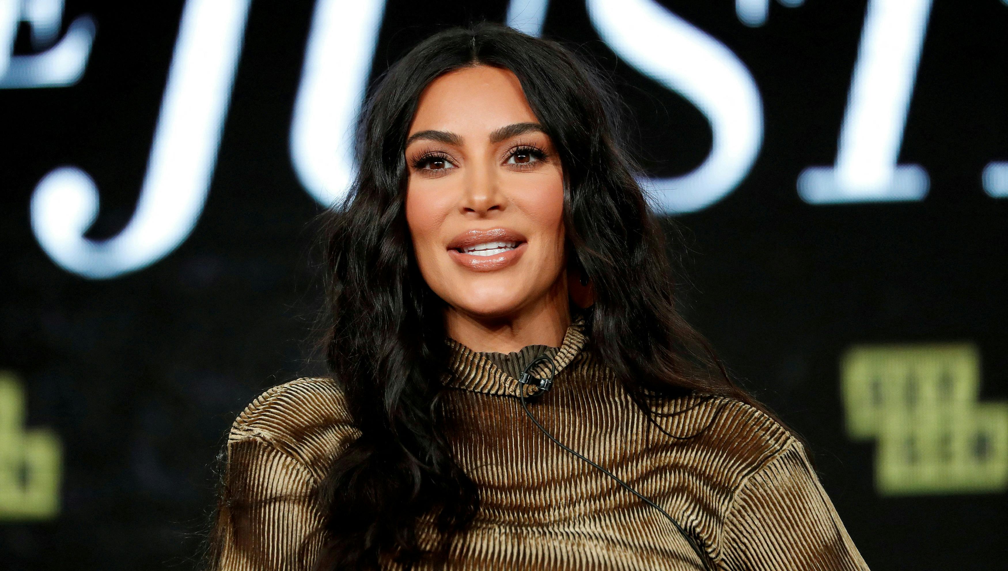 Kim Kardashian imødekom myndighederne og indvilligede i et forlig, som gør, at hun nu skal betale 9,6 millioner kroner i bøde