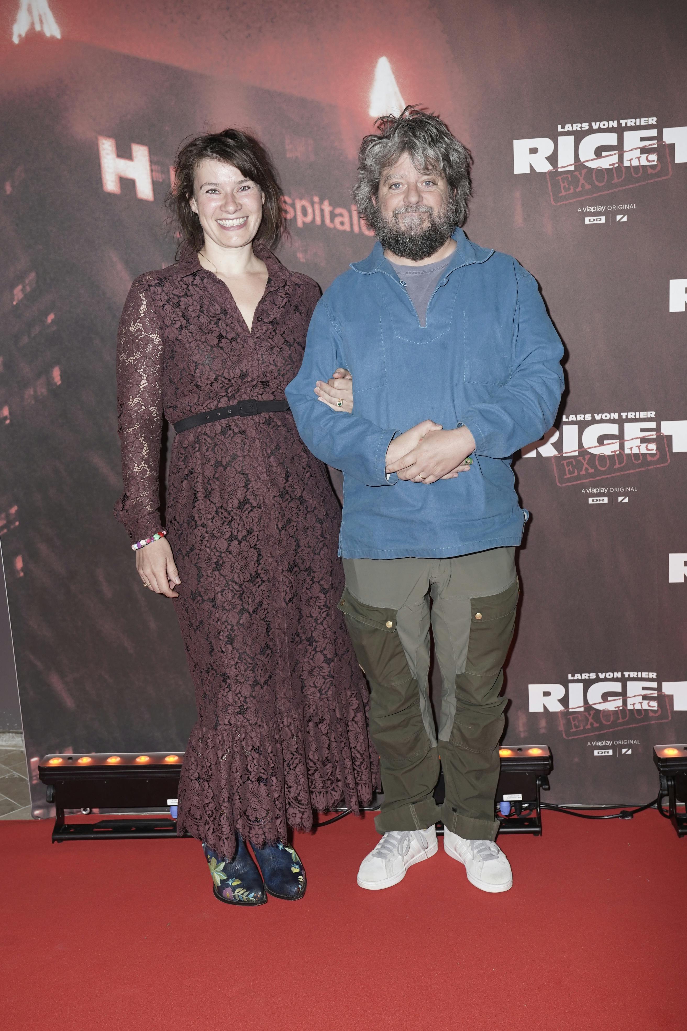 Podcastvært Anders Lund Madsen sammen med hustru Karin Prehst Lund Madsen 