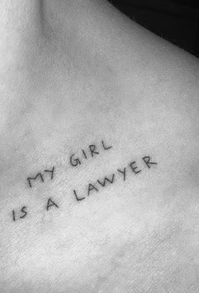 "My girl is a lawyer" - men ikke længere, Pete (knusthjerteemoji)
