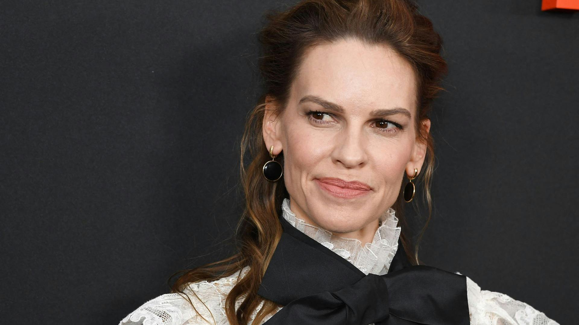 Den amerikanske skuespiller Hilary Swank skal være mor.