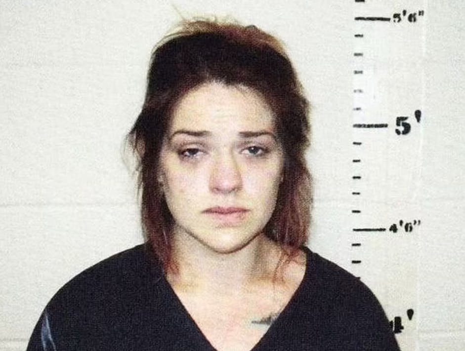 Taylor Rene Parker skar et ufødt barn ud af maven på en sagesløs kvinde, som hun kendte. 