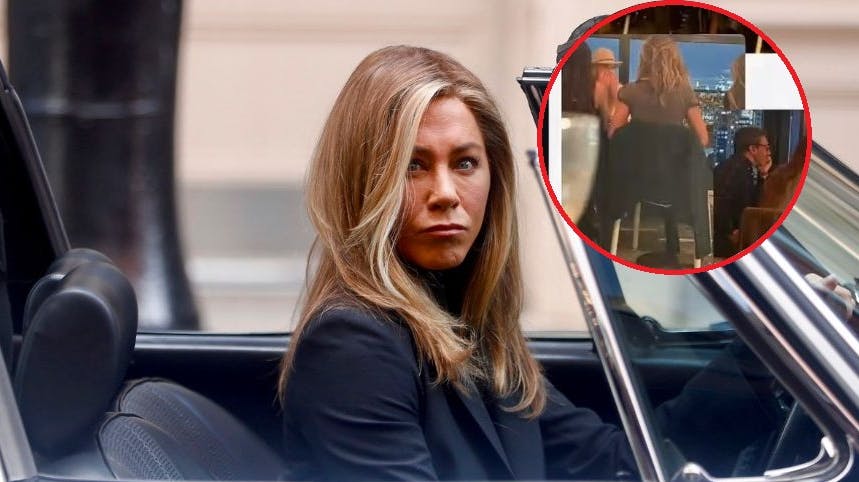 Jennifer Aniston er blevet spottet til middag med sin eksmand, Justin Theroux.