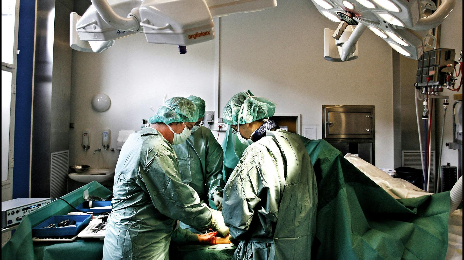 Fem patienter i Region Sjælland modtager besked om, at de kan søge erstatning efter et mangelfuldt forløb, hvor de fik amputeret et ben.