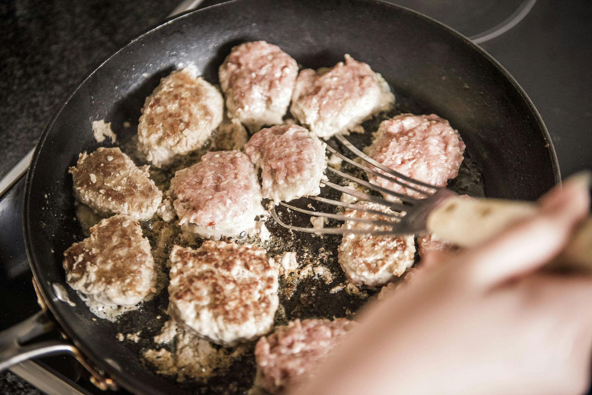 Ordet 'æg' på en slagter i Ikasts frikadeller var ikke fremhævet tydeligt nok ifølge Fødevarestyrelsen.