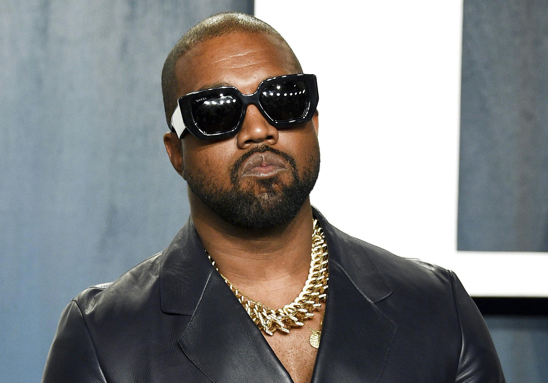 Kanye West fik i weekenden sparket fra både Instagram og Twitter.&nbsp;
