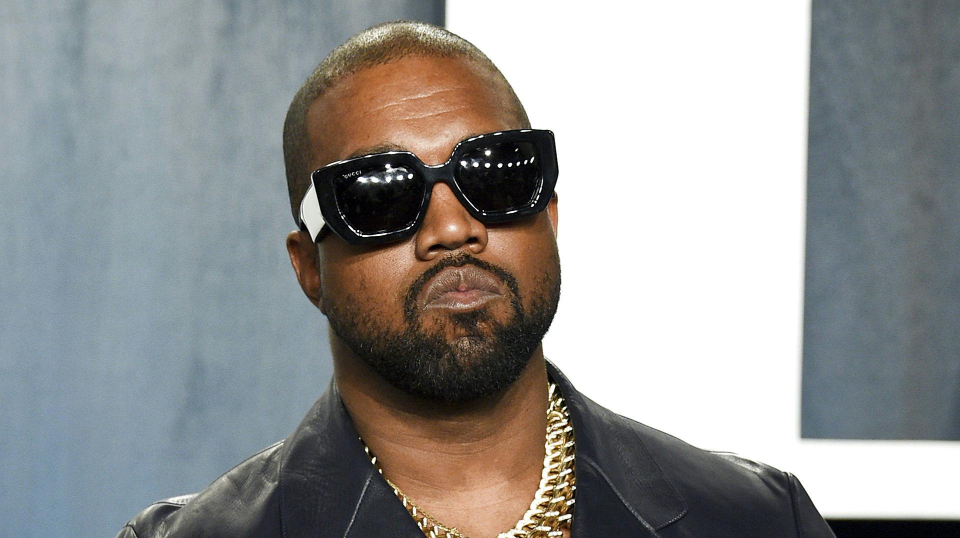 Kanye West fik i weekenden sparket fra både Instagram og Twitter. 