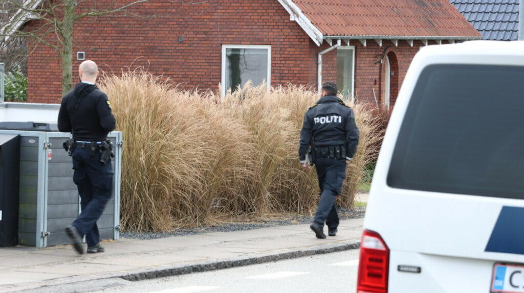 Den 50-årige kvinde, Britt Palmgren, blev natten til 23. januar i år dræbt foran sit hjem i Ebeltoft.