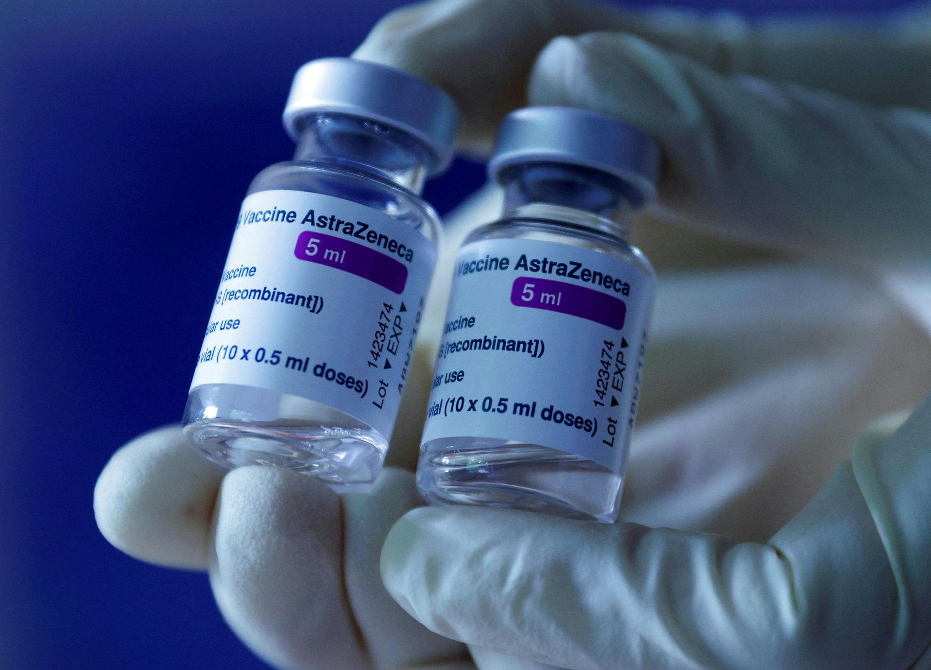 AstraZeneca kommer ikke til at levere en coronavaccine som næsespray