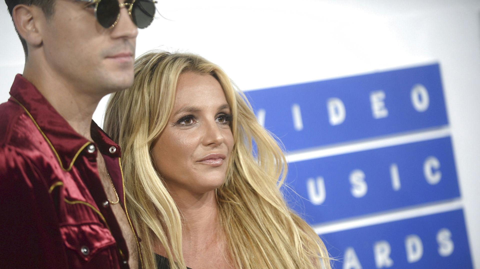 Britney Spears sviner endnu en gang sin far - denne gang for at have behandlet hende som "en fucking hund".