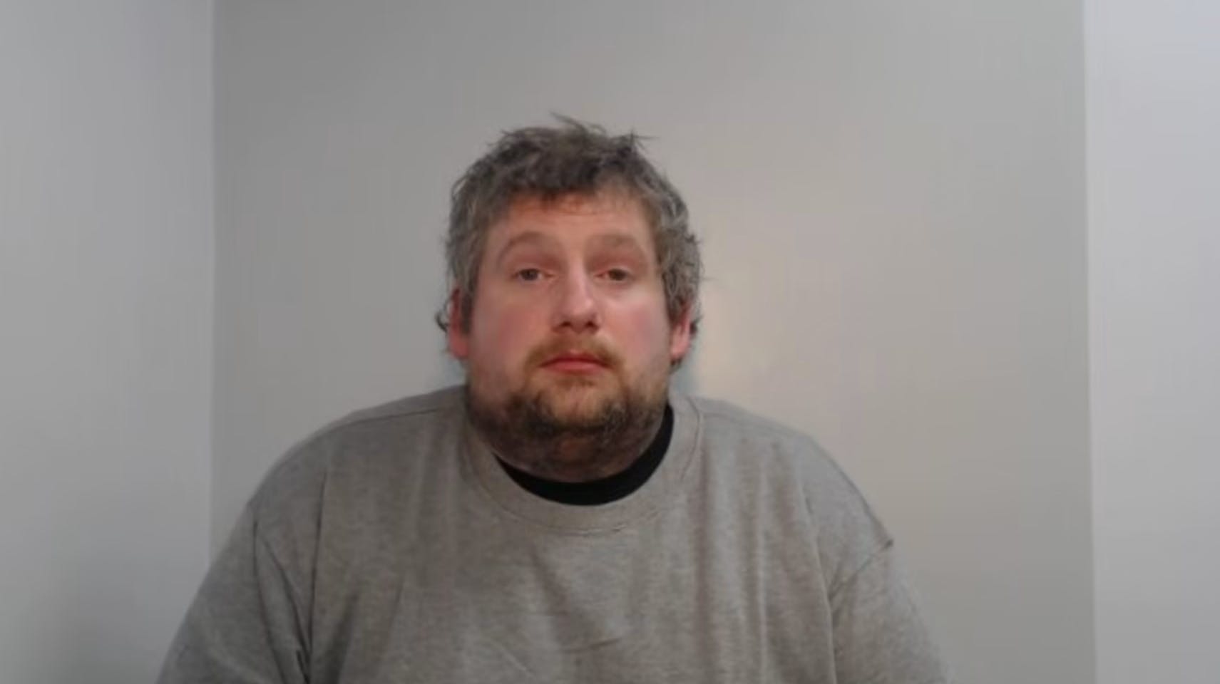 34-årige Douglas Moore er blevet dømt for en lang række seksualforbrydelser, der primært er gået ud over hunde. Han er også dømt for at have haft sex med et dødt dyr.