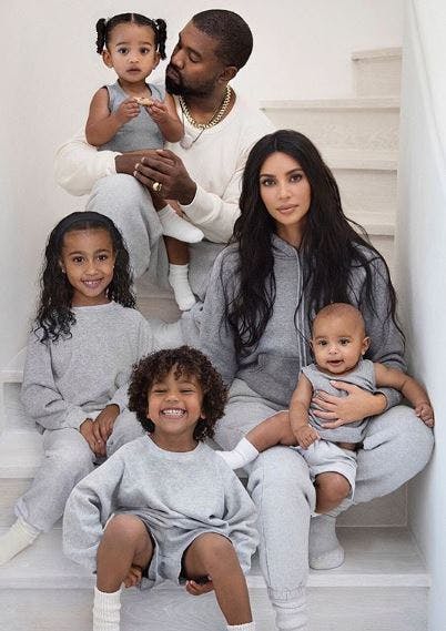 Kim og Kanye har sammen fire børn: North, Saint, Chicago og Psalm.
