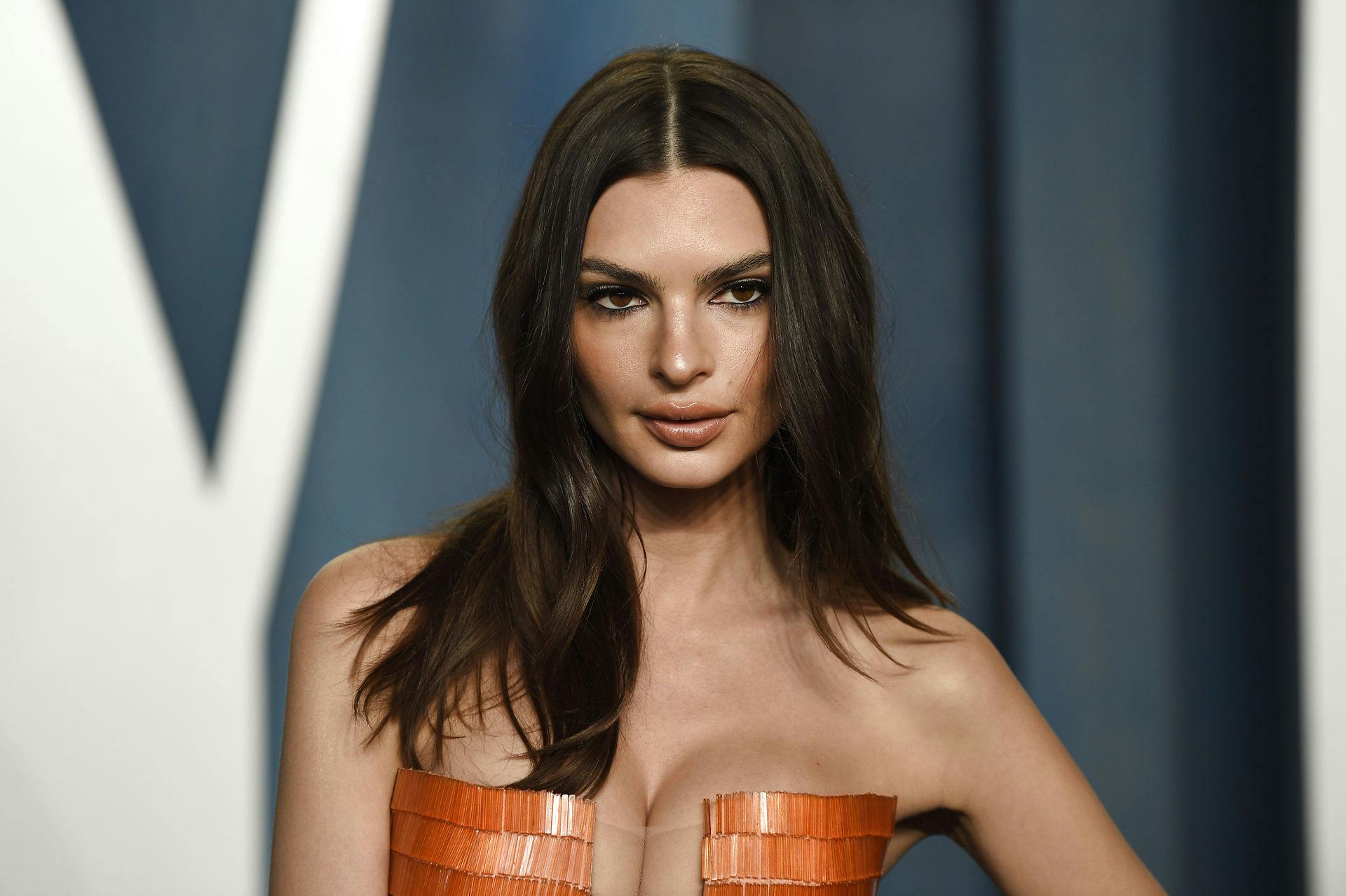 Emily Ratajkowski er godt i gang med at komme videre fra sin utro eksmand.
