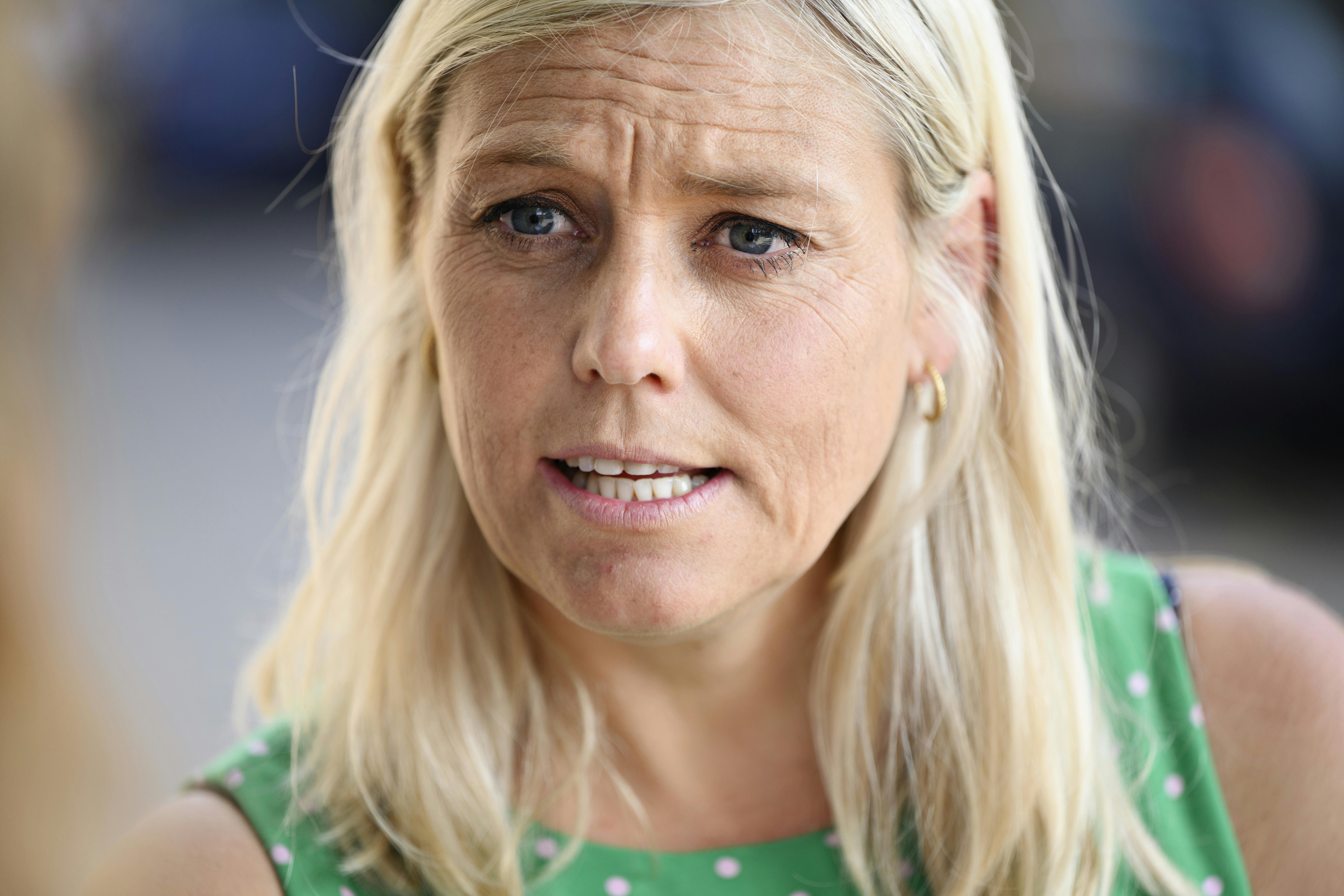 Transportminister Trine Bramsen vil med en ændring i uddannelsen for kørelærere have dæmmet op for vredesudbrud i trafikken 