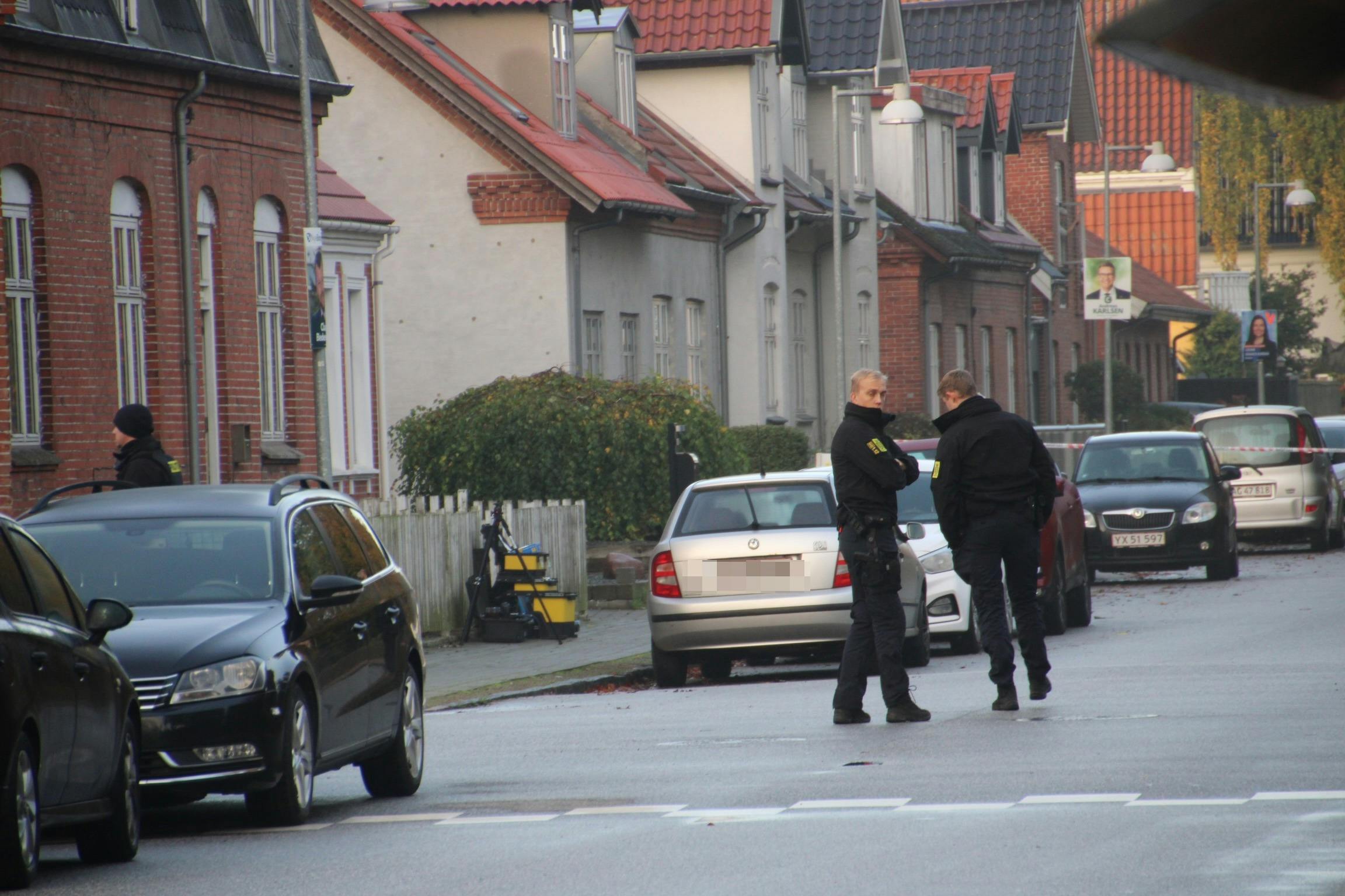 Den 42-årige mand blev overfaldt med både slag- og stikvåben