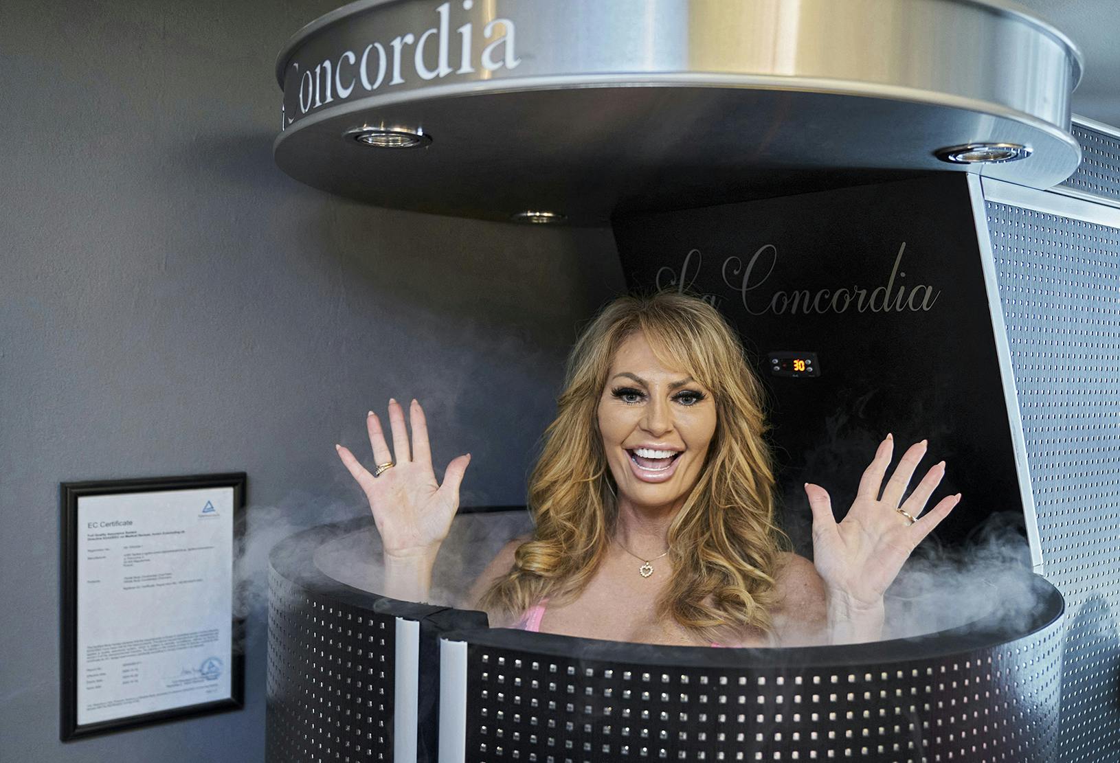 Anni har tre klinikker, men vil sælge de to af dem, fordi de sluger for meget tid.