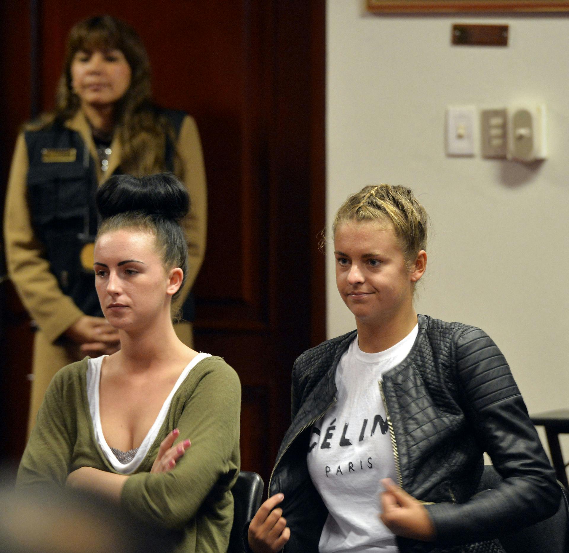 Michaella McCollum Connolly og Melissa Reid risikerede 15 års fængsel i Peru. De blev idømt seks år og otte måneders fængsel, men afsonede langt mindre.&nbsp;