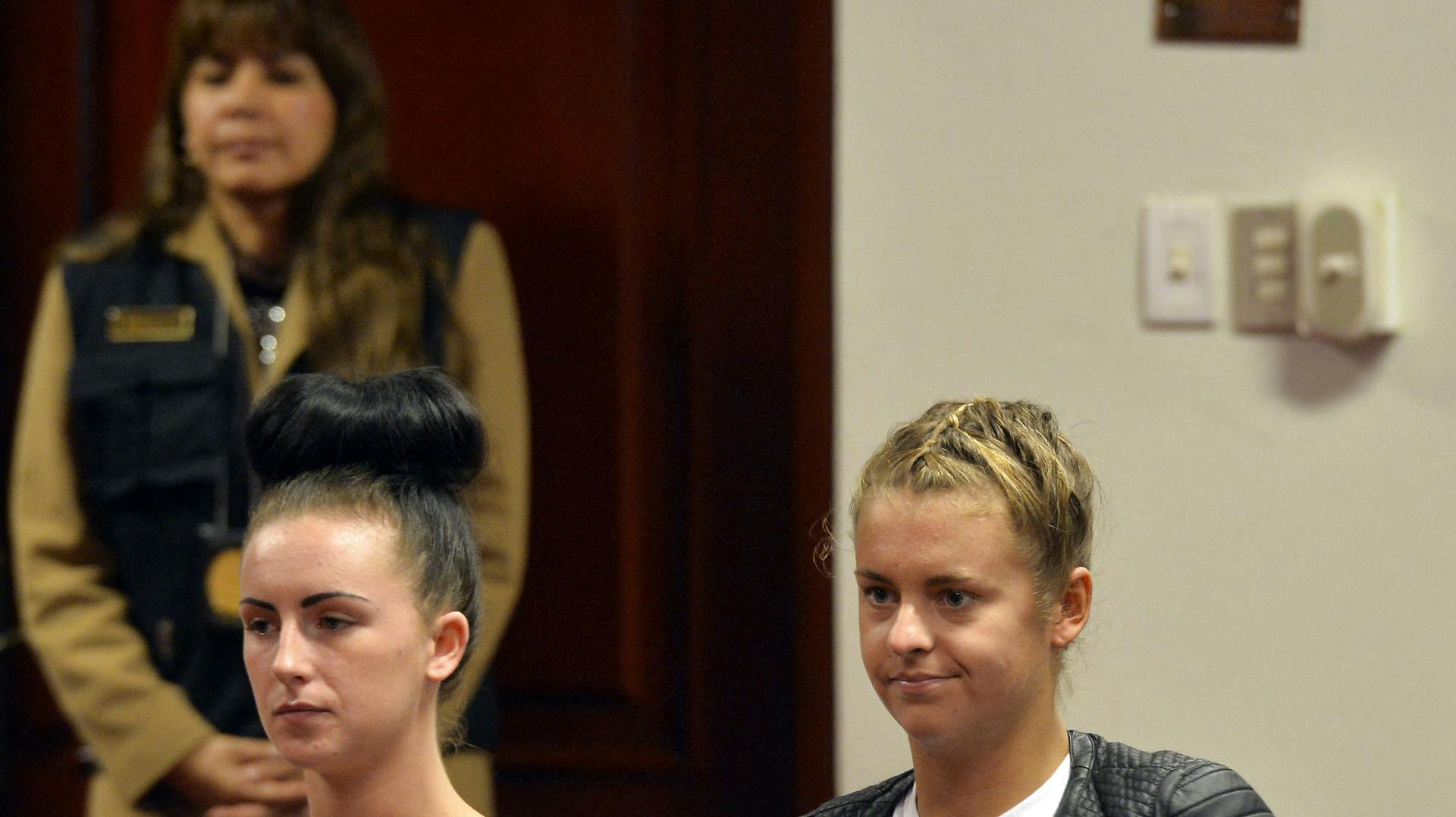 Michaella McCollum Connolly og Melissa Reid risikerede 15 års fængsel i Peru. De blev idømt seks år og otte måneders fængsel, men afsonede langt mindre. 