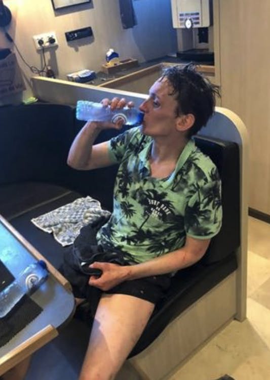 Den 28-årige brite var stærkt nedkølet og afkræftet, da han blev reddet i land. 