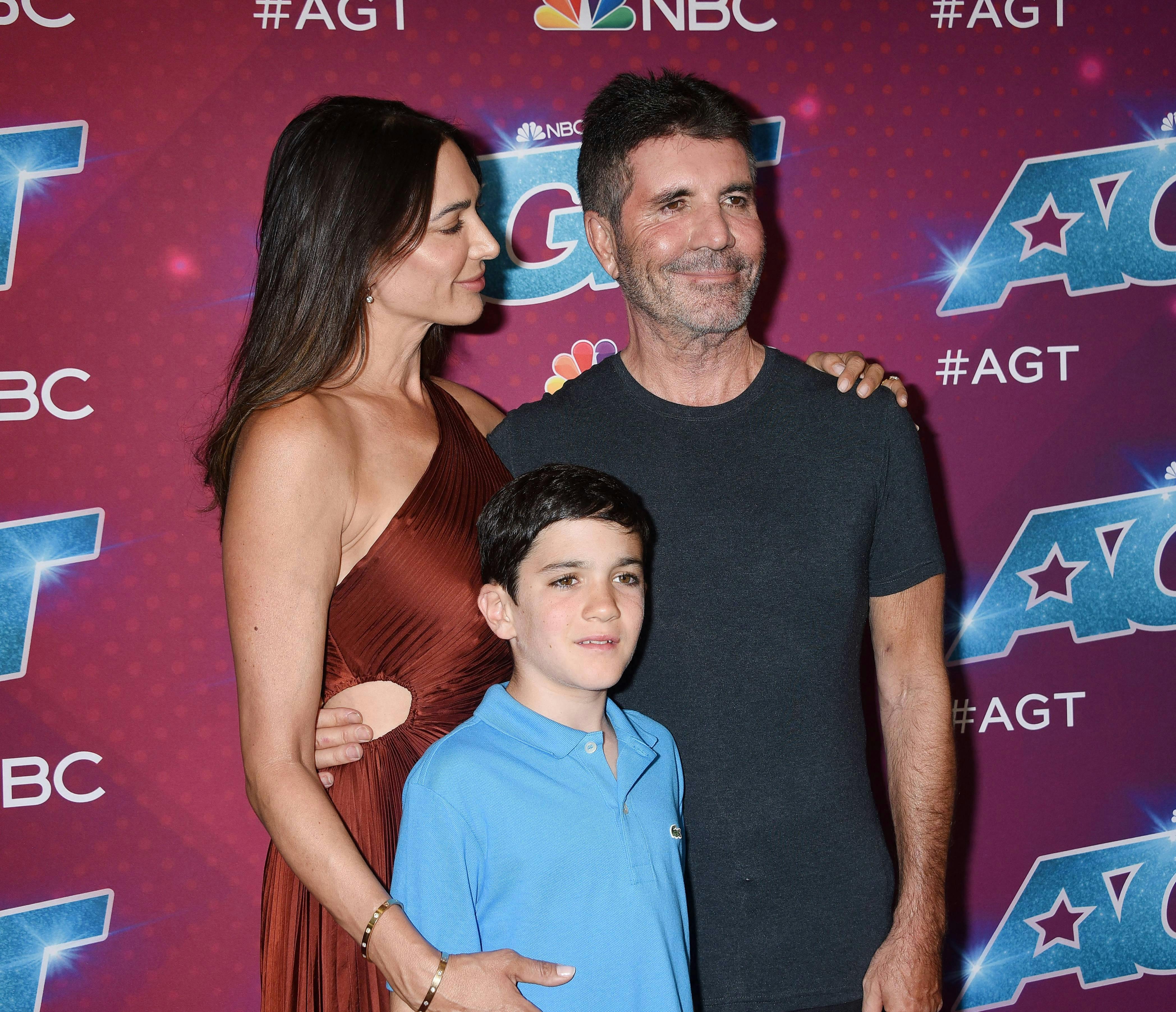 Simon Cowell med hustru Lauren og deres fælles søn, Eric