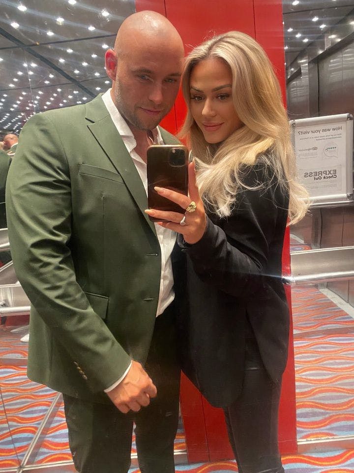 Amanda Palm er kærester med Morten Greve