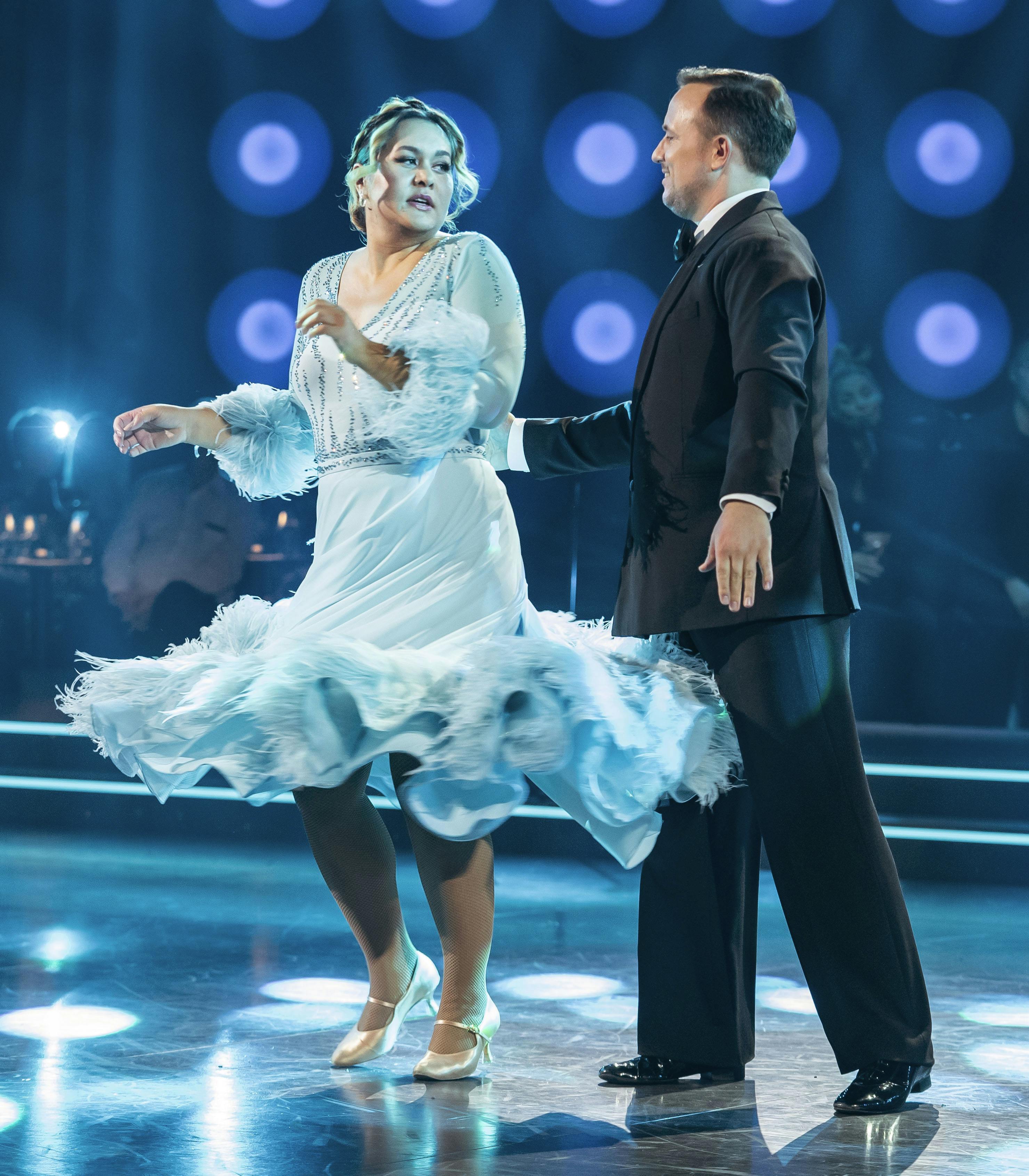 Natasha Brock og Thomas Evers Poulsen er blandt de sidste fire i årets dansekonkurrence på TV 2