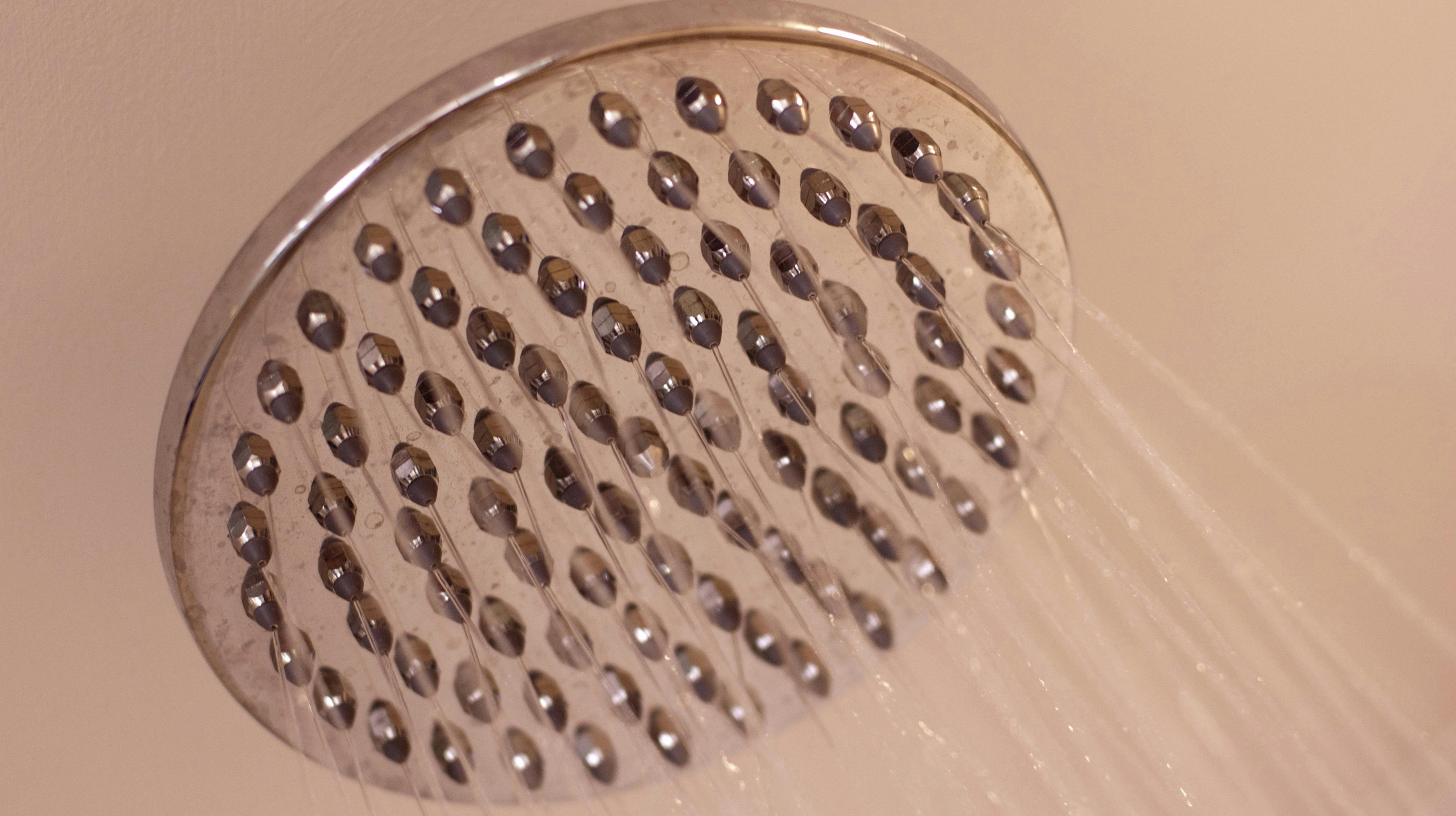 Er du en af de mange danskere, der lige snupper et bad, nu du er i træningscenteret?