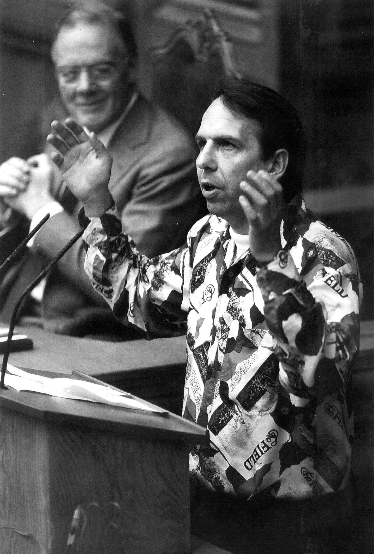 Løsgængeren Jacob Haugaard på talerstolen for første gang 6. oktober 1994. 