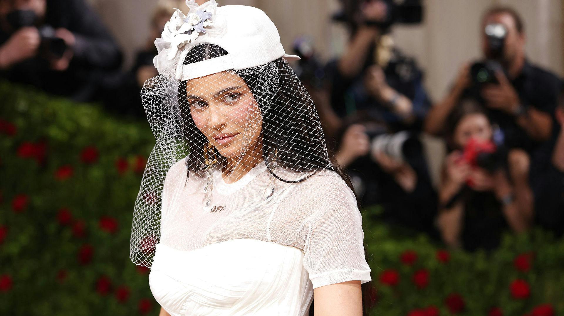 Kylie Jenner deler ikke lige så meget af sig selv på de sociale medier, som hun har gjort.